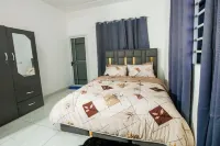 De Ace Court Hotels in Ga West