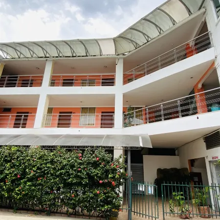 Hotel Cinera