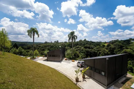 Primo Cabana - Hospedagem na Vinícola Отели в г. Куатру-Баррас