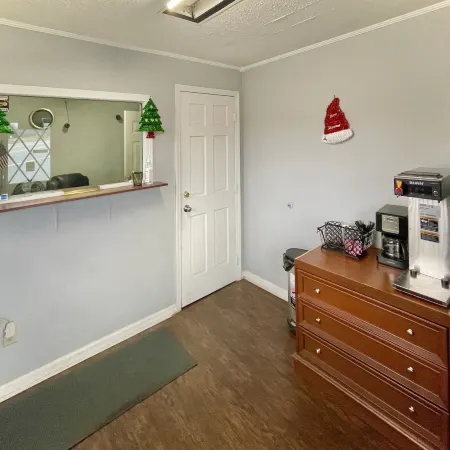 Overton Motel