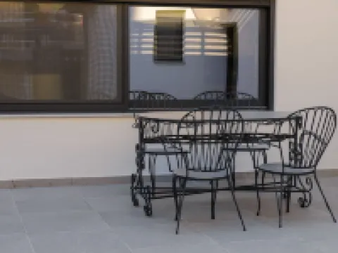 靠近機場海灘的Irene之家 斯帕塔-阿爾泰米扎住宿飯店