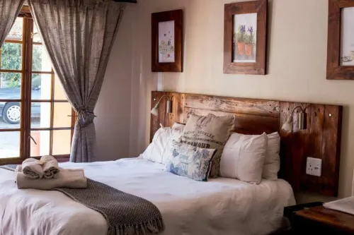 Bo Kamer Guesthouse - Parkplatz