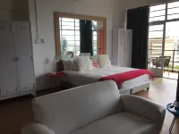 Manhattan Studio 914 - อ่างจากุชชี่