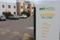 Brit Hotel la Bonne Etape - Parkplatz