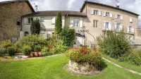 Chez Pierre Hotels in Remoncourt