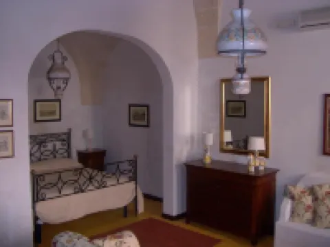 阿奇達莫民宿 曼杜里亞酒店