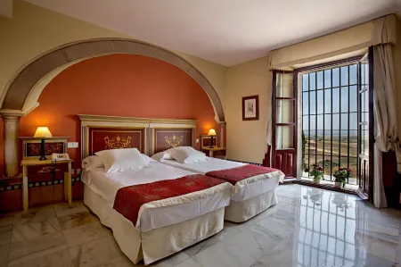 Hotel Alcázar de la Reina