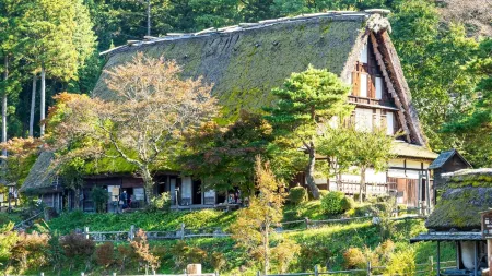 Oyado Hachibei Отели рядом с достопримечательностью «Takayama Jinya»