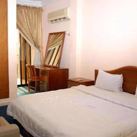 Royal Marble Hotel