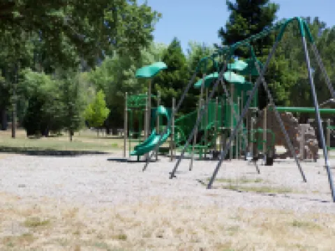 Mandala Springs Hotels in Cobb