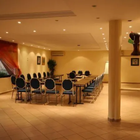 Riviera Taouyah Hotel