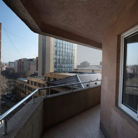 Ris Central Apartments Yerevan