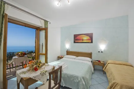 Agriturismo Mare e Monti Отели рядом с достопримечательностью «Sorrento Peninsula»