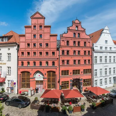 Romantik Hotel Scheelehof Stralsund Hotels near Ruegendamm