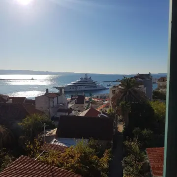 Garden Apartment Hotel