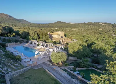 Cases de Son Barbassa Hotel & Restaurant Hotels in Llevant