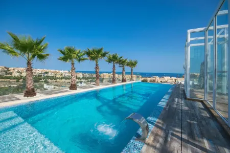 Hugo's Boutique Hotel - Adults Only Отели в г. Сент-Джулианс