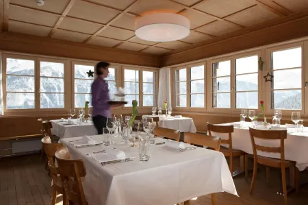 Hotel Restaurant Capricorns Отели в г. Хинтеррайн