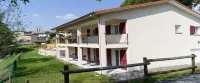 Le Mas de Servant Chambres d'Hotes Hôtels à proximité de : E.Leclerc CHATTE