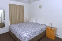 City Gardens Apartments Hotels in Parap