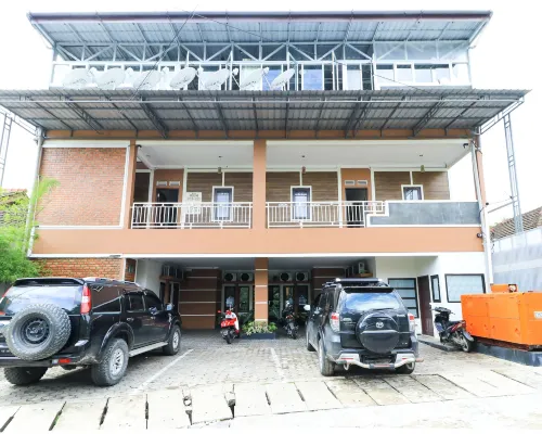 Hotel Celia من الخارج Photos