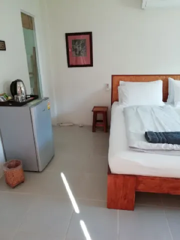 Longan Tree Hotels near Wiang Kum Kam