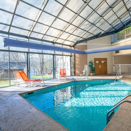 River Bend Inn - Pigeon Forge