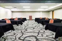 Days Inn & Suites by Wyndham Wausau Hotels in Weston
