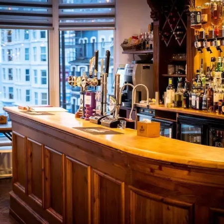 HQ Bar & Restaurant Hotels in Douglas
