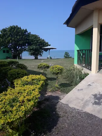 Abuesi Beach Resort