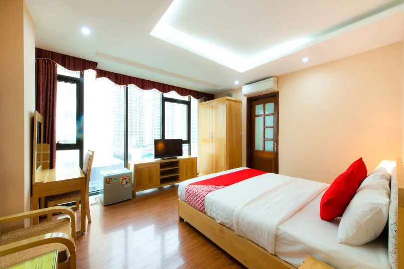 Dragon Hotel