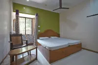 Jaya Bharathi Lodge Hotel di Marthandam