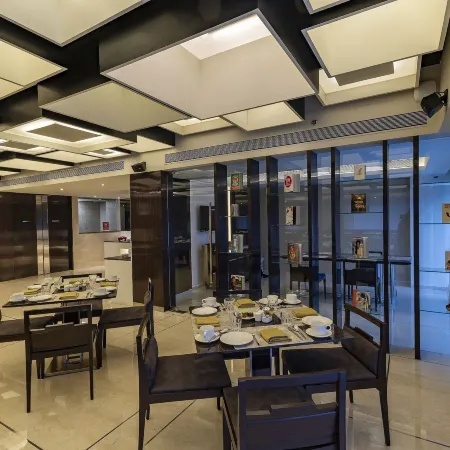 Rpj Hotel Rajkot