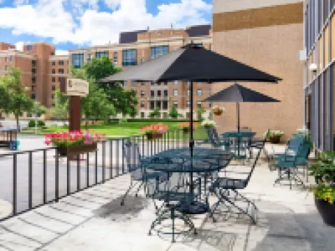 Aspen Select Hotels in Rochester
