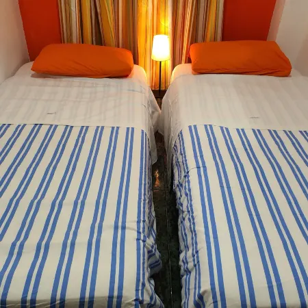 Low Cost Room Plaza de Hierro IV