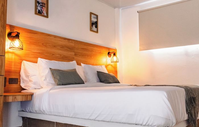 Central Suites by H&R