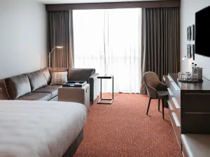 Revel Hotel des Moines Urbandale, Tapestry Collection by Hilton