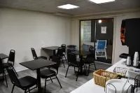 Stillwater Inn & Suites