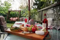 The Loft Bed and Breakfast Hotels in Kinloch