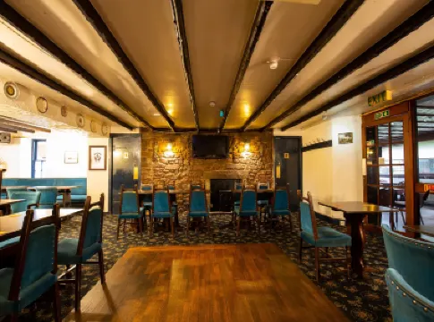 Longforgan Coaching Inn โรงแรมใน