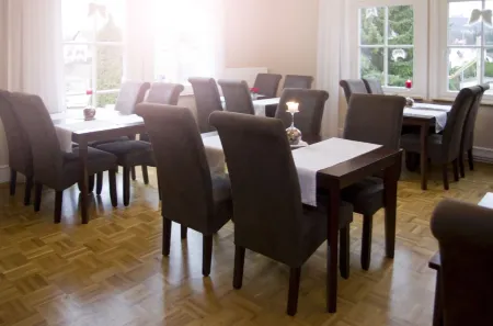 Gästehaus "Unsere Stadtvilla" Отели рядом с достопримечательностью «Barfußpark Hechingen»