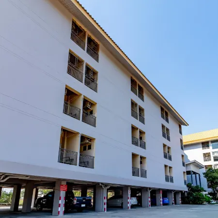 AA Resort Hotel