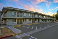 Studio 6 Victorville, CA - Apple Valley Hotels in Victorville