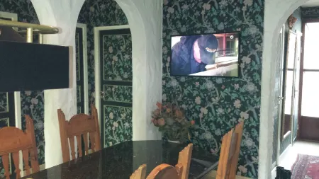 Villa Signedal Hostel Отели в г. Kvidinge