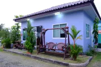 PT 之家度假村 Wat Map Ta Phut附近的飯店