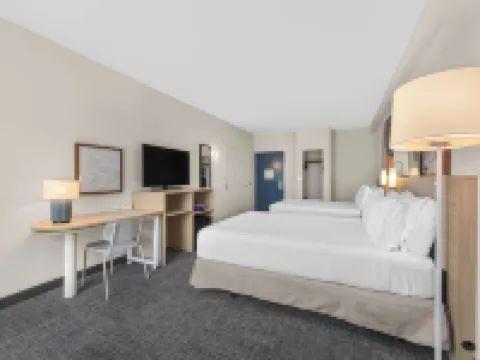 スパーク バイ ヒルトン ベーカーズフィールド セントラル ベーカーズフィールドのホテル