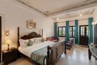 Panna Vilas - A Lake Facing Boutique Hotel - pet friendly