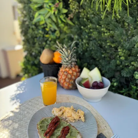Bristol Sunset Beach - Holiday Apartments