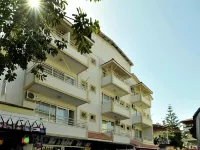 Sun Kiss Hotel Hotels near Kumkoy