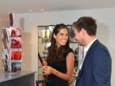 ホテル ローテス アインホルン デューレンのホテル